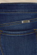 80af76f8-f87c-4072-ad6a-aa5cdf223173-Max